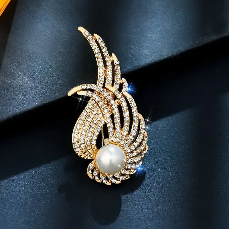 Exquisite Love Heart Brooches For Women Elegant Angel Wings Full Rhinestone Pearl Brooch Pins Sweater Cardigan Buckle Jewelry-Dollar Bargains Online Shopping Australia