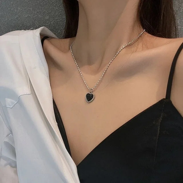 Candy Color Changing Heart Pendant Necklace For Women Simple Design Temperature Sensitive Stone Peach Choker Party Jewelry-Dollar Bargains Online Shopping Australia