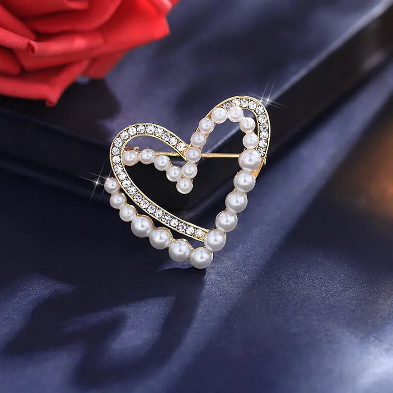 Exquisite Love Heart Brooches For Women Elegant Angel Wings Full Rhinestone Pearl Brooch Pins Sweater Cardigan Buckle Jewelry-Dollar Bargains Online Shopping Australia